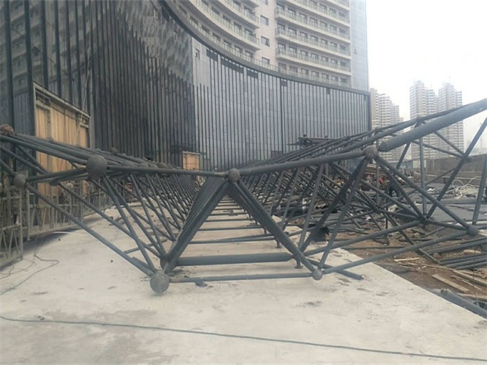 北辰万豪酒店雨棚网架